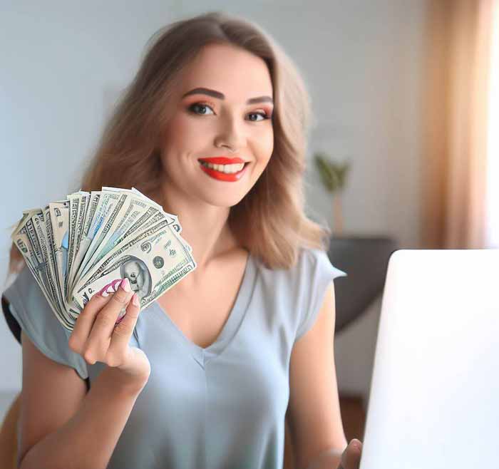 Students in Pakistan to Earn Money Online for Free